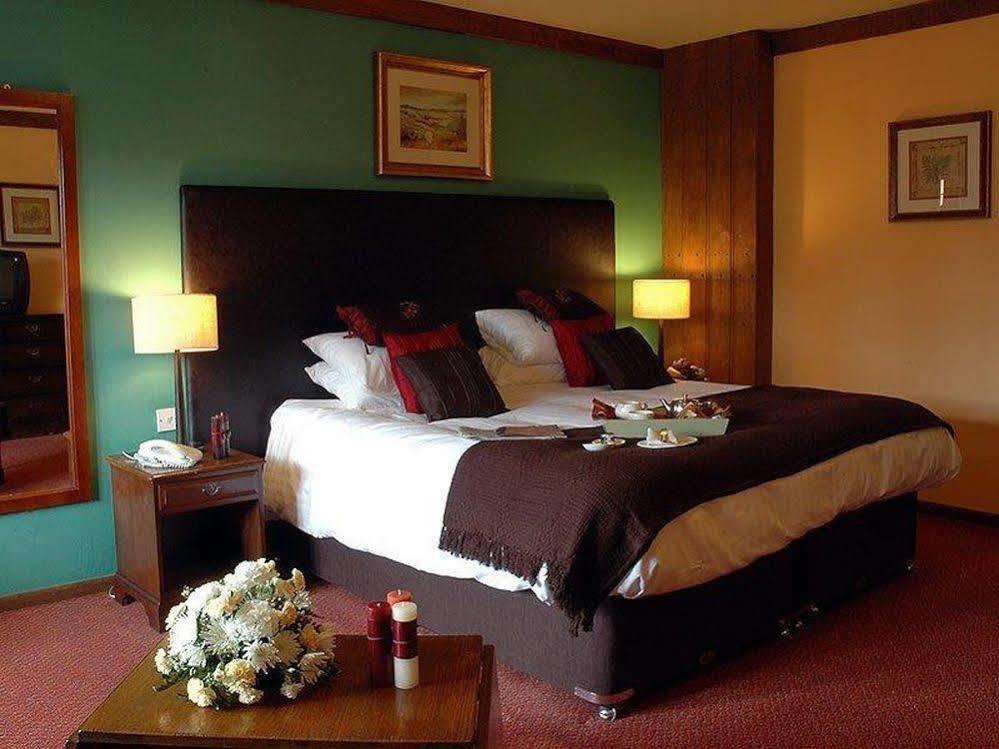 Bull Hotel By Greene King Inns Long Melford Kültér fotó